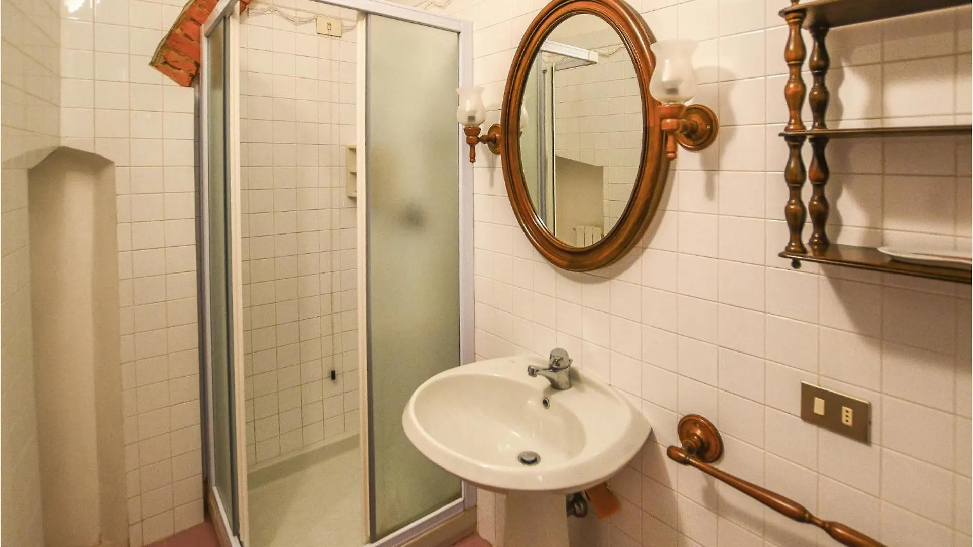 Cozy Apartment In Rignano Sullarno With Jacuzzi Rignano sullʼArno