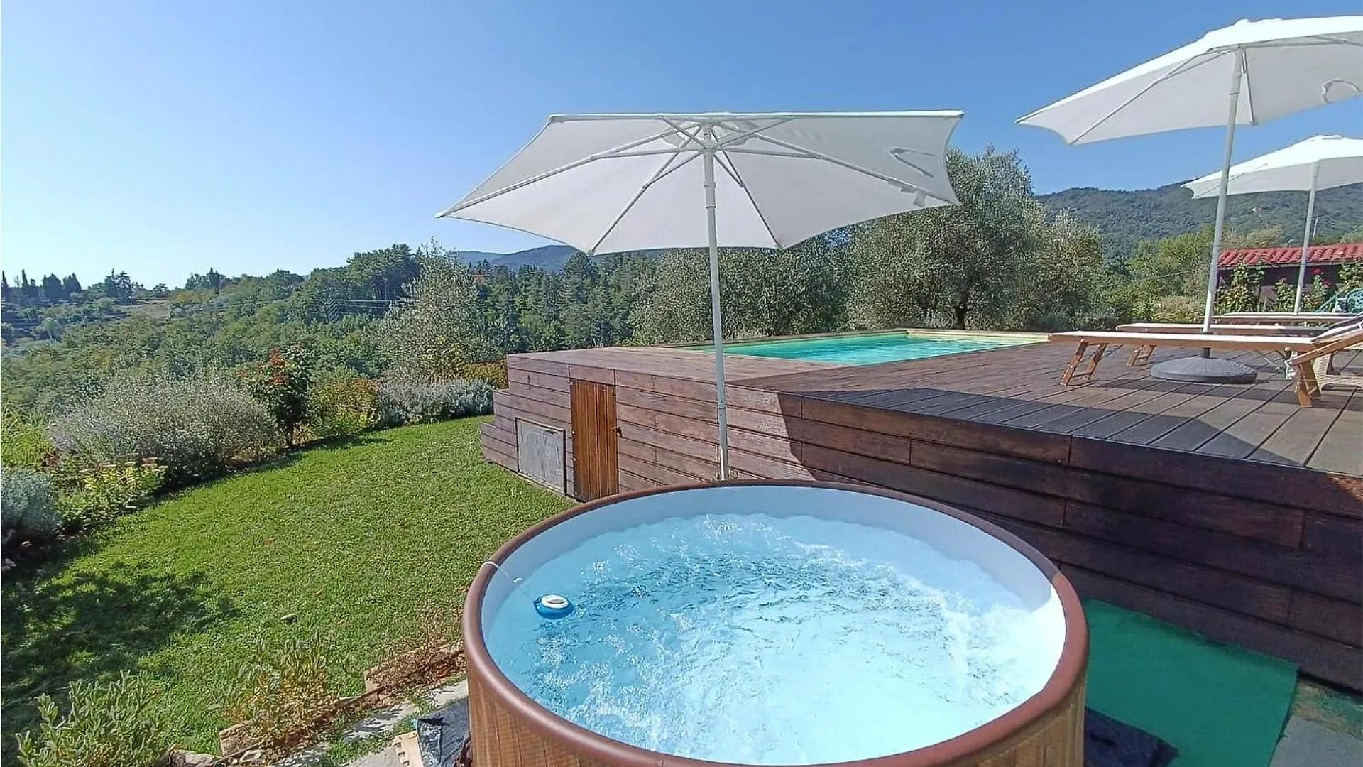 Cozy Apartment In Rignano Sullarno With Jacuzzi Rignano sullʼArno Ιταλία